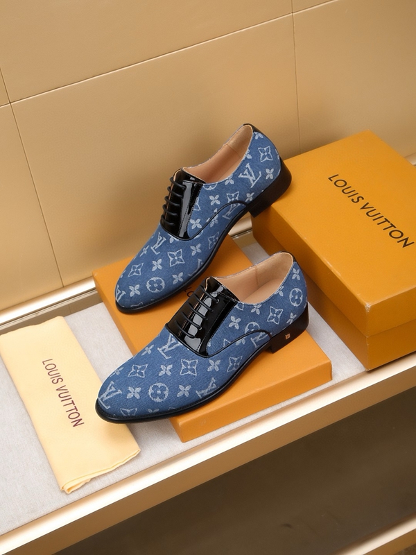 ルイヴィトン靴背面デザイン